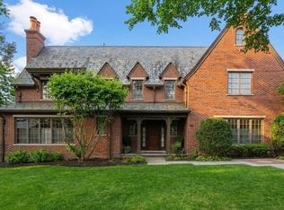 66 Montrose St, Newton, MA 02458