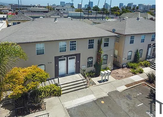 4 bed, 1500 sqft, $4,400 — Photo 2