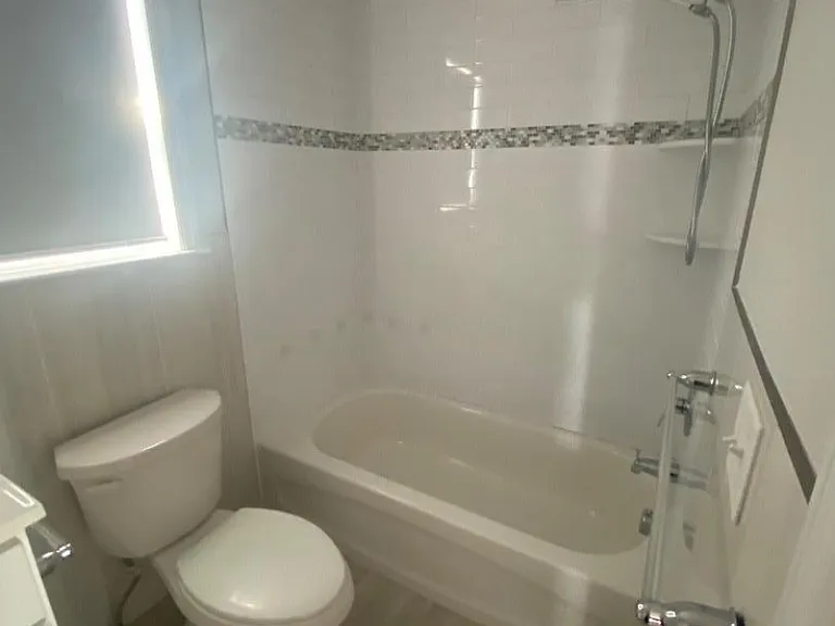 710 Court St — Photo 10