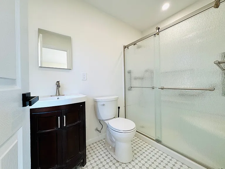 35 Parish Ln — Photo 8