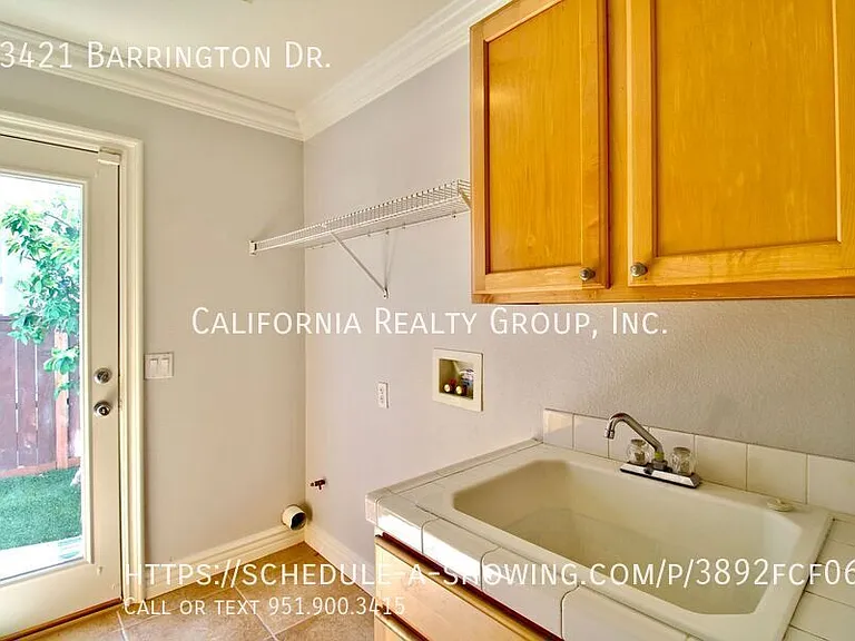 33421 Barrington Dr — Photo 50