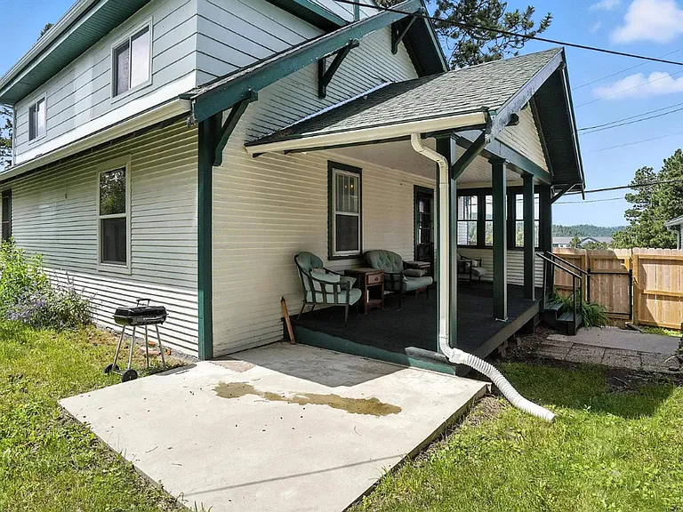 212 May St — Photo 41