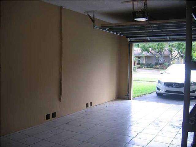 2nd image of 4325 SW 139th Ct