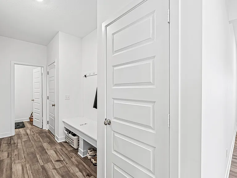 2240 Bauer Creek Dr — Photo 15