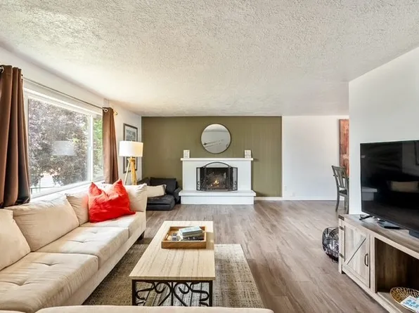 190 N Main St #A, North Salt Lake, UT 84054