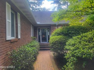 50 Gingham Ln, Pinehurst, NC 28374