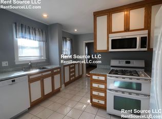 34 Ten Hills Rd, Somerville, MA 02145