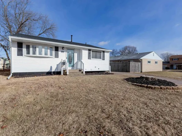 343 38th Ave, East Moline, IL 61244