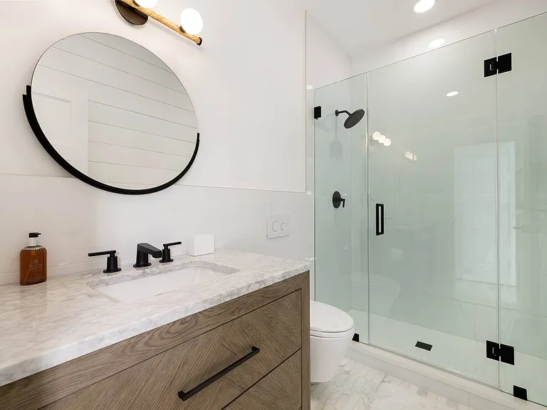 Catalpa Pl — Photo 23