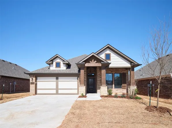 7917 NW 163rd St, Edmond, OK 73013