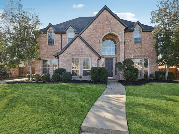 214 Chisholm Trl, Argyle, TX 76226