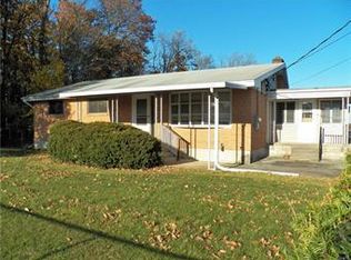 2944 Edgewood Ct, Orefield, PA 18069