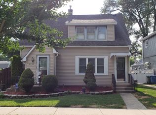 9824 Moody Ave, Oak Lawn, IL