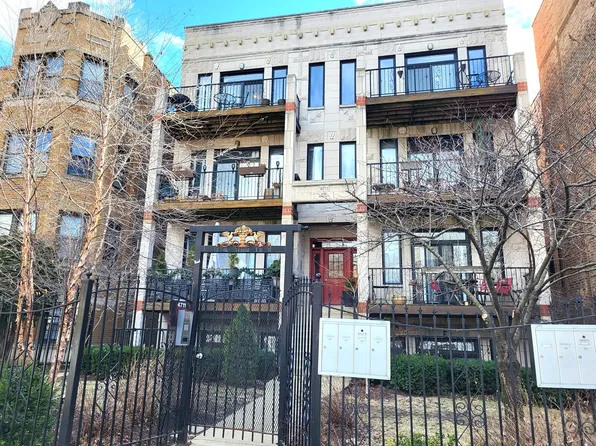 4711 N Malden St APT 3N, Chicago, IL 60640