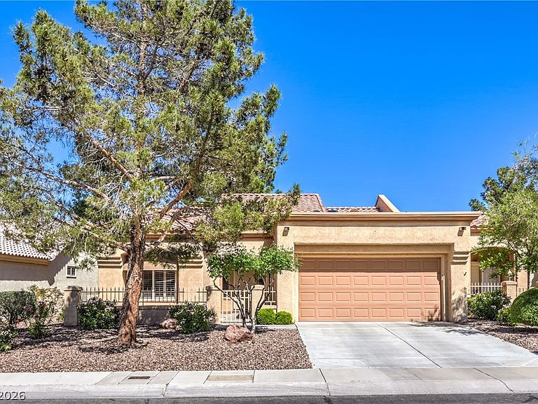 2330 Spring Water Dr, Las Vegas, NV
