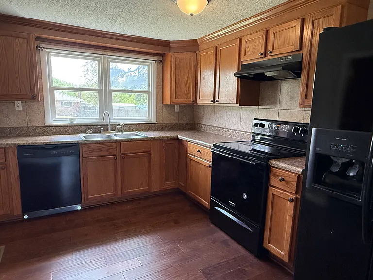 2460 Ready Section Rd — Photo 11