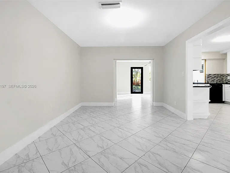 5300 Adams St — Photo 13