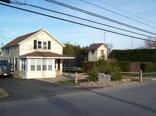 20 Halsey Ct, Plattsburgh, NY 12901