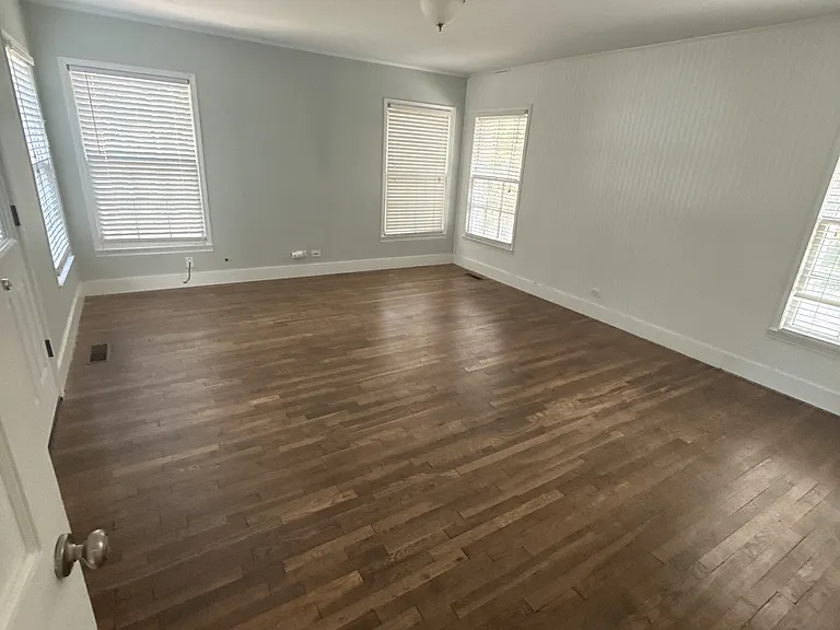1100 S Trade Days Blvd — Photo 15