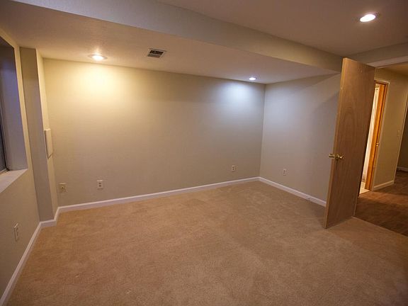 Lower level bedroom