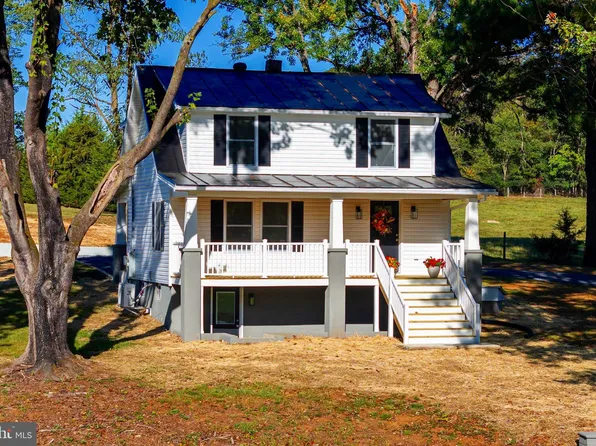 1140 Farmview Rd, Luray, VA 22835