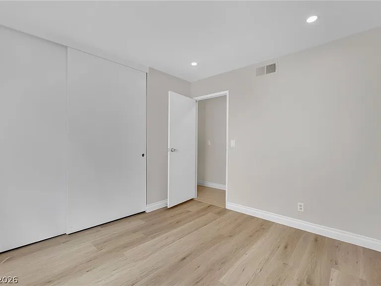 7156 Enterprise Dr — Photo 22