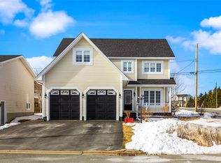 2 Flamingo Drive, Paradise, NL A1L1Z8