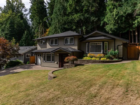 1941 Arborlynn Dr, North Vancouver, BC V7J 2V7