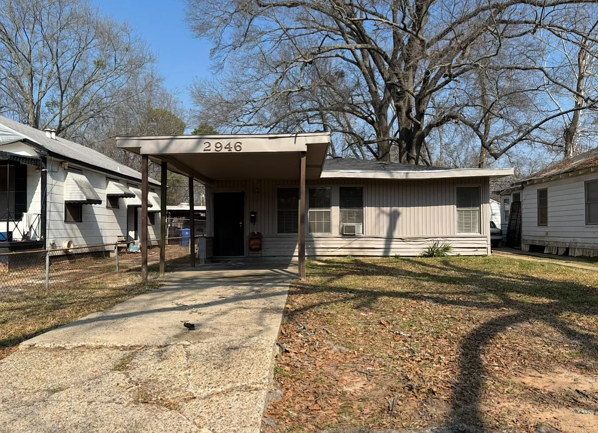 2 bed, 822 sqft, $750 — Photo 1