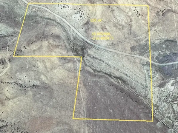 1988 NW Northumberland Rd, Round Mountain, NV 89045