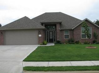 580 Timber Ridge St, Centerton, AR 72719