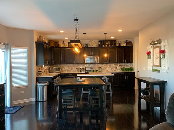 4th image of 1456 Westwind Dr