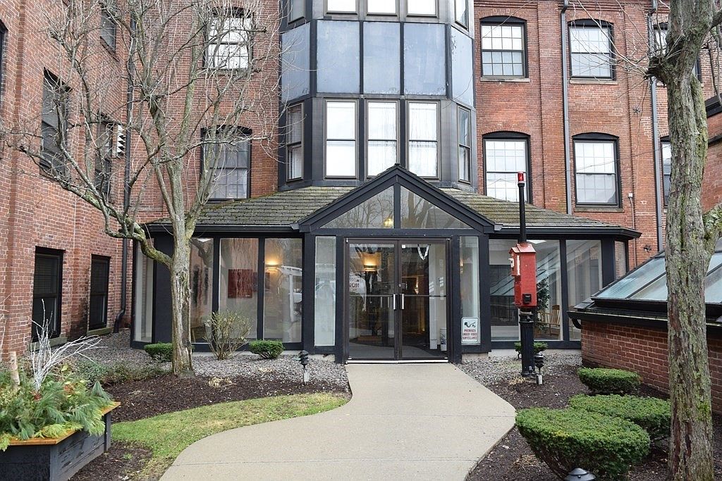 21 Linden St APT 212, Quincy, MA 02170 Zillow