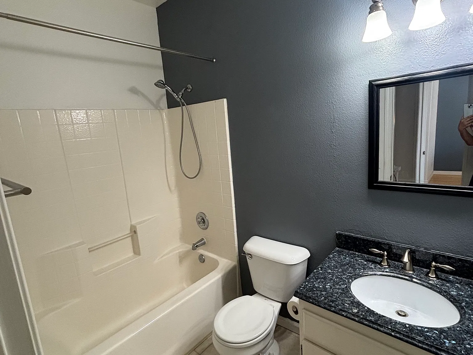Orangewood, Irvine — Photo 2