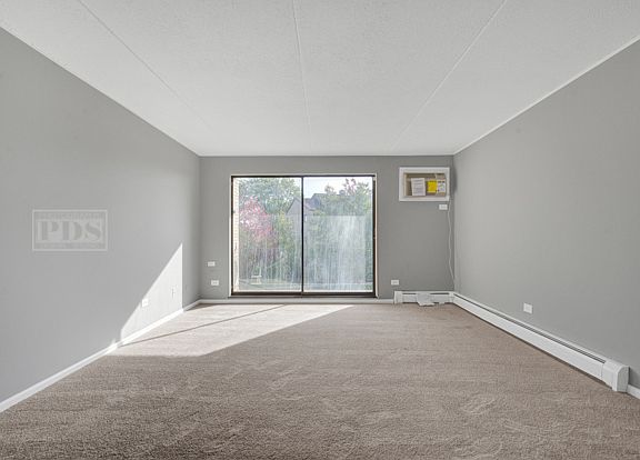 5th image of 9865 Cordoba Ct APT 2B