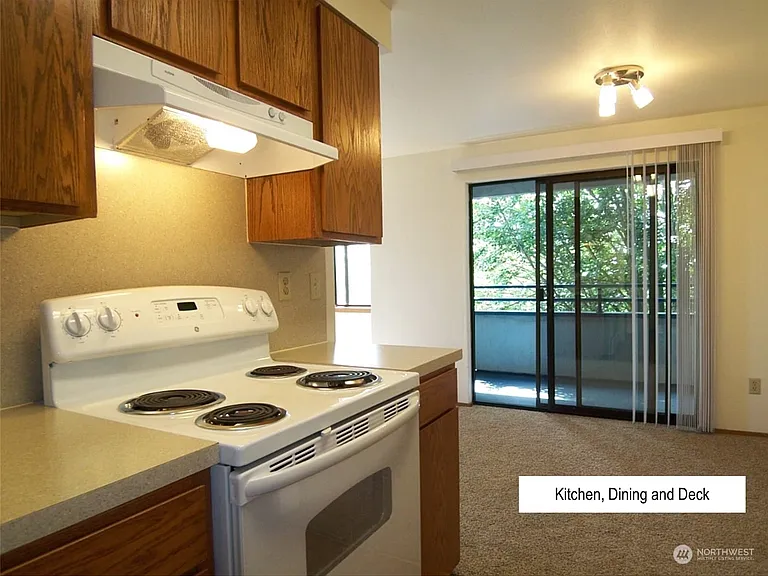 3026 Beacon Ave S #401 — Photo 14