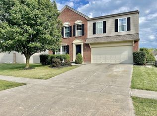 1756 Greentree Meadows Dr, Lebanon, OH 45036