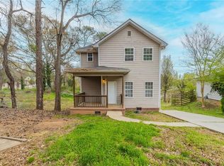 202 Nathan Rd SW, Atlanta, GA 30331