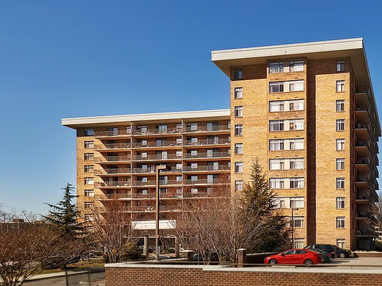 Wildwood Towers — Photo 25