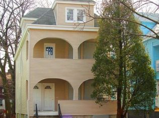 61 Edgar St, East Orange, NJ 07018