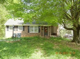 746 Eastview Dr, Asheboro, NC 27203