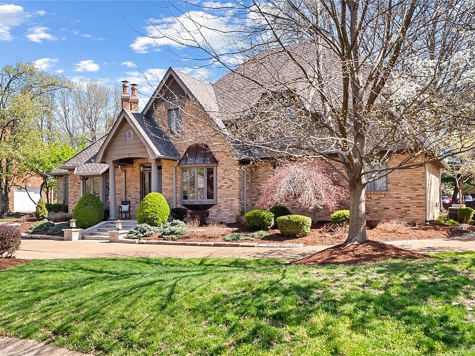 2 Pinebrook Ct, Edwardsville, IL 62025 Zillow