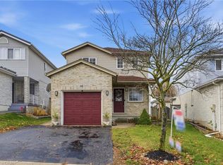 48 Alderson Dr, Cambridge, ON N3C 4C4