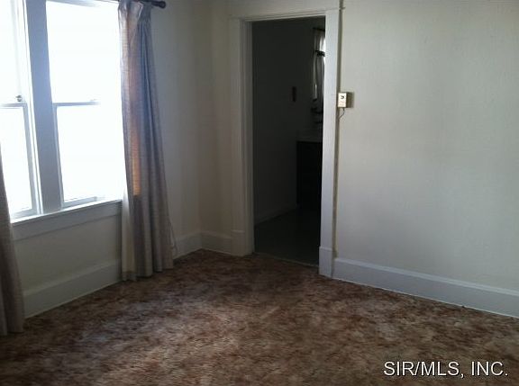 4th image of 775 Park Dr