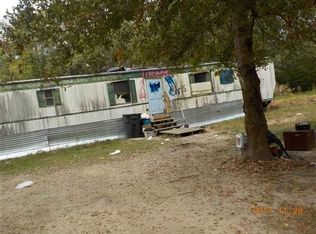 23047 Oak St, Picayune, MS 39466