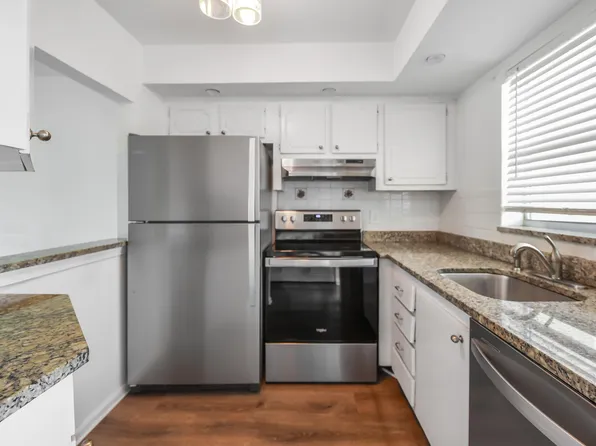 9851 Sandalfoot Boulevard #210, Boca Raton, FL 33428
