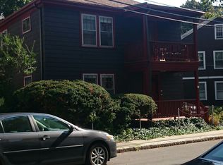 49 Prince St, Brookline, MA 02445