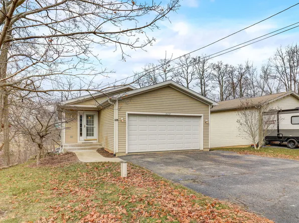 35756 N Ash St, Ingleside, IL 60041