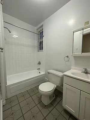 Rented by Peter R. Hungerford, LREB | media 19