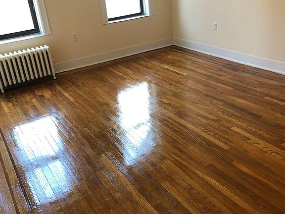 4th image of 14340 41st Ave APT 4J